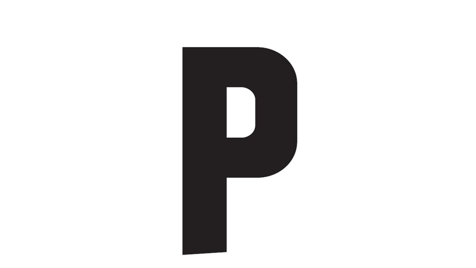 Ein großes, schwarzes "P" auf weißem Hintergrund. Das Design ist schlicht und modern.